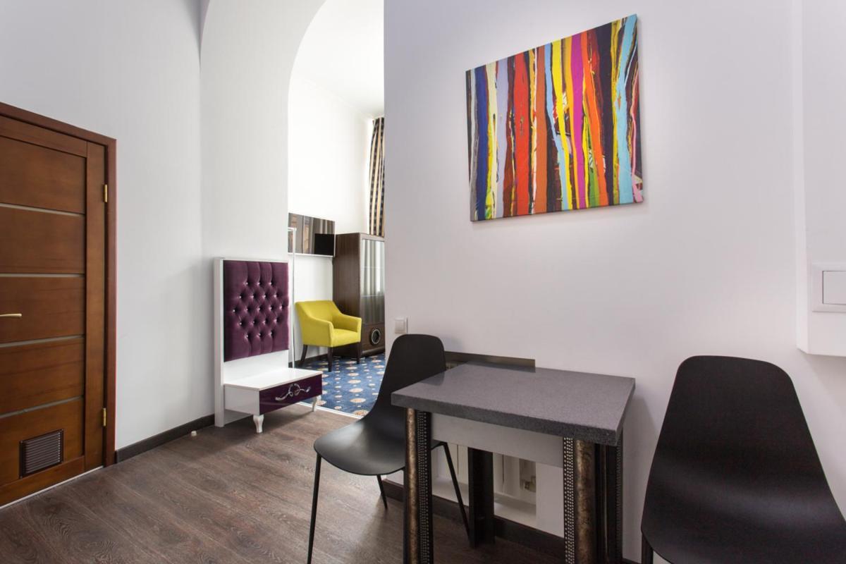חארקיב Sumska Apartment Lux מראה חיצוני תמונה