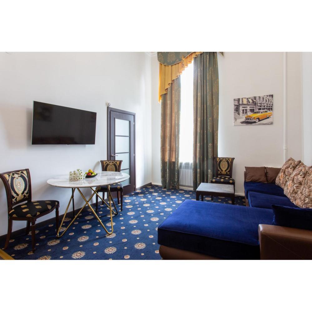 חארקיב Sumska Apartment Lux מראה חיצוני תמונה