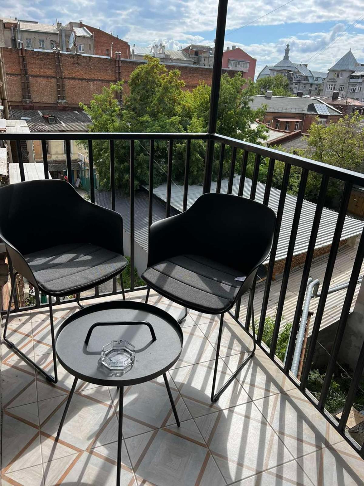 חארקיב Sumska Apartment Lux מראה חיצוני תמונה